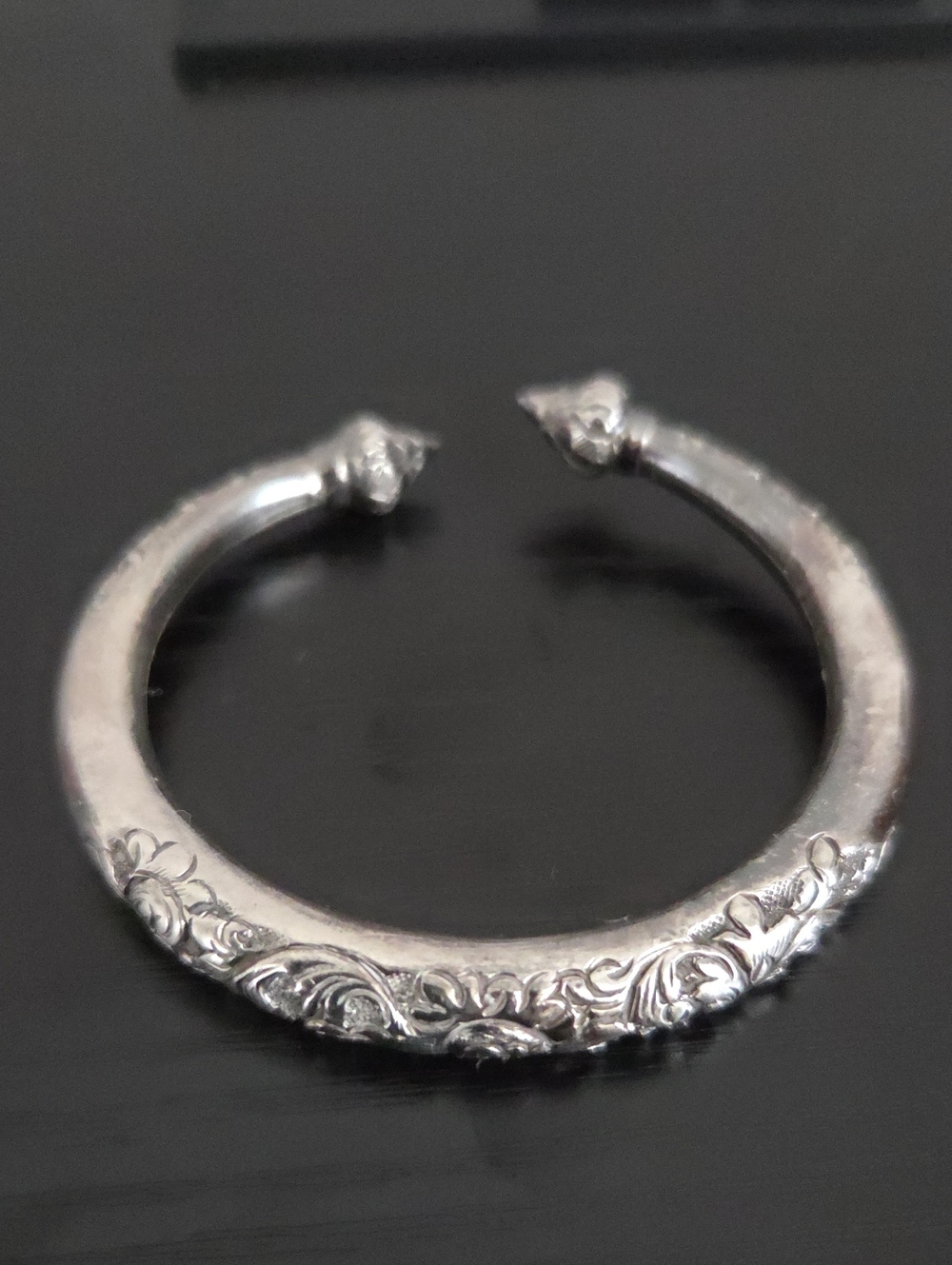 Sterling Silver Cuff Bracelet with Lion Head Terminals - Silver